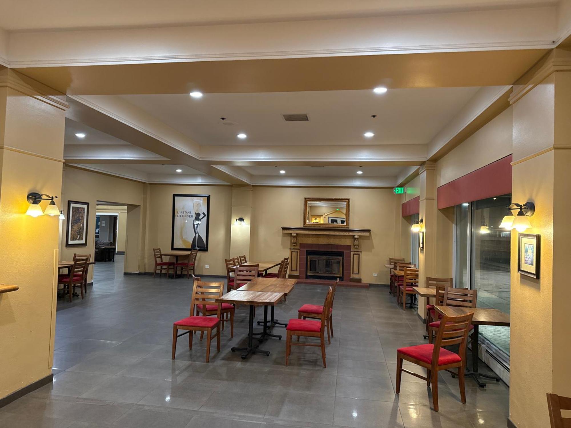 Clarion Hotel&Conference Center Greeley Exterior foto
